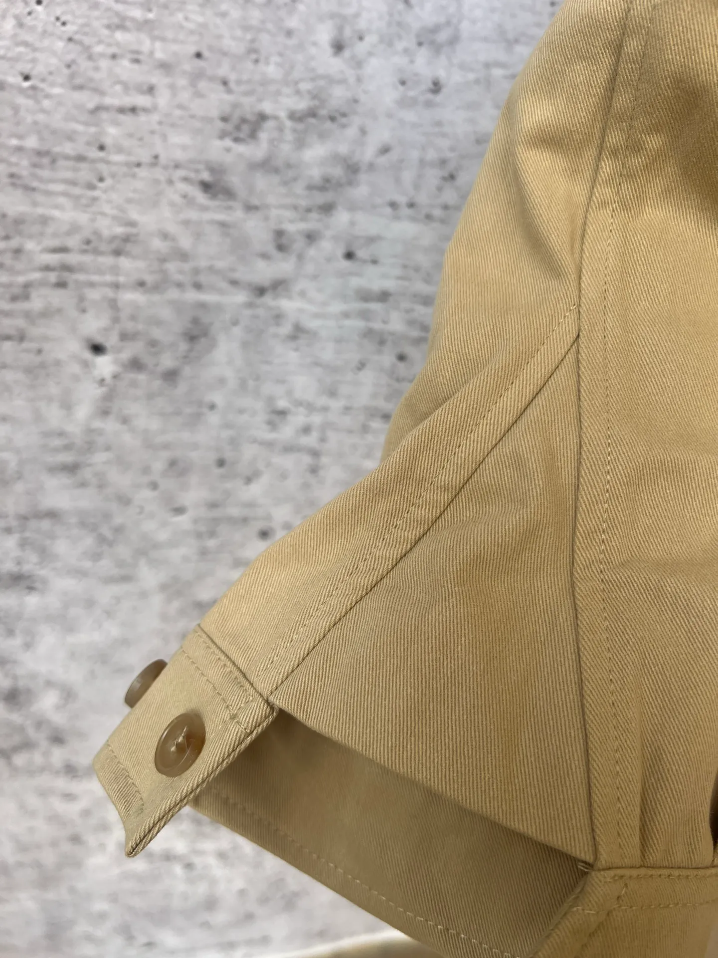 P310 Ralph Lauren autumn old style classic lapel women's twill washed jacket, a popular item in Xiaohongshu's major live broadcast rooms, pony embroidery on the chest, cracked printed letters on the sleeves, customized hardware accessories, and restored workmanship details